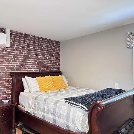 E3 Centrally Located In Carytown Fully Fenced Richmond Buitenkant foto